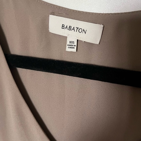 Babaton Tank - Picture 2 of 2